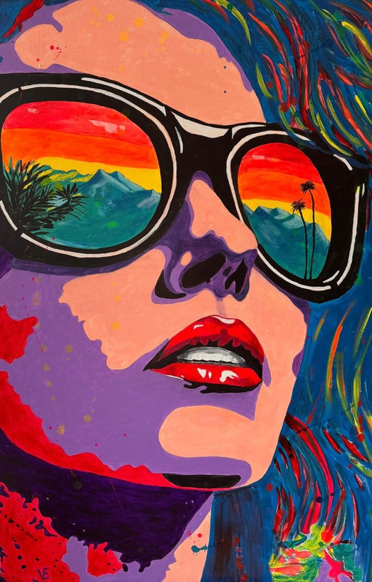 Großformatiges Pop-Art-Gemälde "Pop-Art Lady" von Susann Versteegen (ARTSPACER). Nahaufnahme einer Frau mit lila Haut und Sonnenbrille, in deren Gläsern sich ein bunter Sonnenuntergang spiegelt.