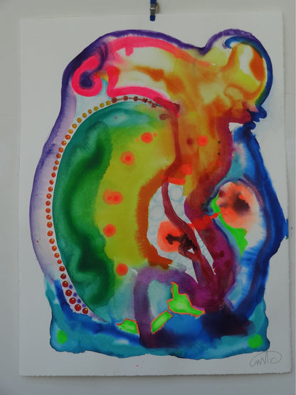 Abstraktes Aquarellgemälde 'Fresh Wind_1029' von Amos Plaut. Organische Formen in leuchtenden Farben wie Gelb, Orange, Grün und Blau, umgeben von einer gepunkteten Linie. Teil der Serie 'EARTH's crust'.