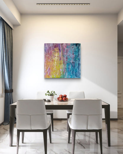 Abstrakte Acryl-Mischtechnik „Goldader“ von BUCCODESIGN mit einer vertikalen Spur aus echtem Blattgold und strukturierten Flächen in Flieder, Rosa, Gelb und Türkis.