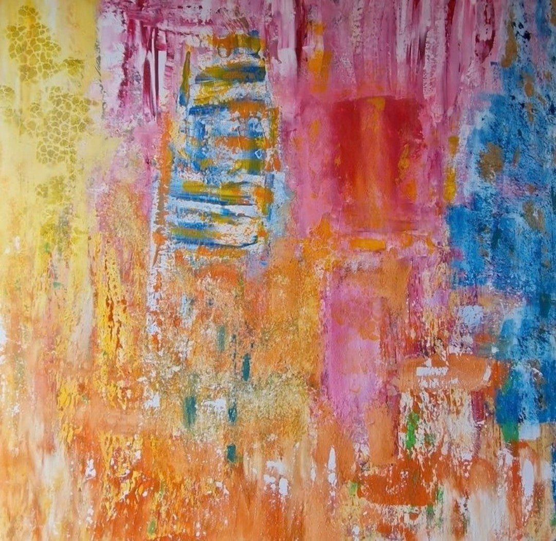Quadratische Acryl-Mischtechnik „Sonnenaufgang“ von BUCCODESIGN mit strukturierten Farbflächen in Gelb, Orange, Pink, Rot, Blau und Gold.