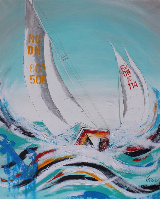 Ein kraftvolles, abstraktes Gemälde von Ellen Rethemeier, das die unbändige Kraft des Meeres einfängt. Zwei Segelboote kämpfen sich durch hohe Wellen, während der Wind ihre Segel bläht. Die Farben sind kräftig und dynamisch, mit viel Weiß und Blau, um die Gischt und den Himmel darzustellen. Erhältlich bei ARTSPACER, Online-Galerie.