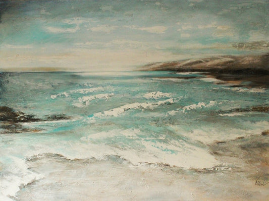 "Mein Paradies" zeigt eine dramatische Küstenlandschaft. Die dunklen Wolken über dem türkisfarbenen Meer lassen auf ein bevorstehendes Unwetter schließen. Die Wellen im Vordergrund vermitteln ein Gefühl von Bewegung und Energie. Die pastose Malweise erzeugt eine reliefartige Oberfläche, die dem Bild eine zusätzliche Dimension verleiht. Bild von Ellen Rethemeier aus der Online-Galerie ARTSPACER.