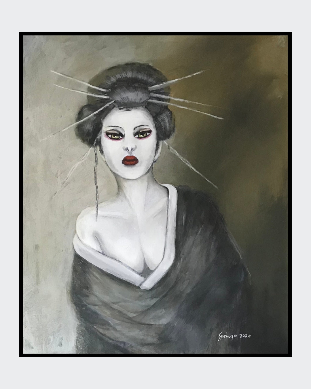 Das Gemälde “Die Geisha” zeigt eine Person von vorne, deren Haar zu einem traditionellen japanischen Stil hochgesteckt ist, mit mehreren herausragenden Haarnadeln. Die Person trägt einen dunklen Kimono mit sichtbarem Ausschnitt, was typisch für das Erscheinungsbild einer Geisha ist. Die Farben sind gedämpft gehalten; Grau-, Schwarz- und Weißtöne dominieren das Bild und schaffen eine ruhige Atmosphäre.