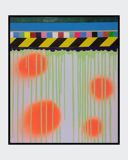 UNDONE 01 von Jens Joneleit, Mixed‑Media‑Unikat auf Leinwand 70 × 60 cm; Farbregister und schwarz‑gelbes Signalband oben, neon‑grüne Läufe, orangefarbene Halos unten | ARTSPACER