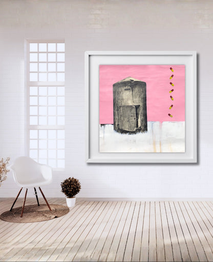 UNTITLED 01 von Jens Joneleit, Mixed‑Media‑Unikat auf Papier 138 × 135 cm; großes grauschwarzes Körper‑Motiv links auf rosa Grund, unten weißes Farbfeld; rechts vertikale Folge rot‑gelber, kapselartiger Zeichen | ARTSPACER