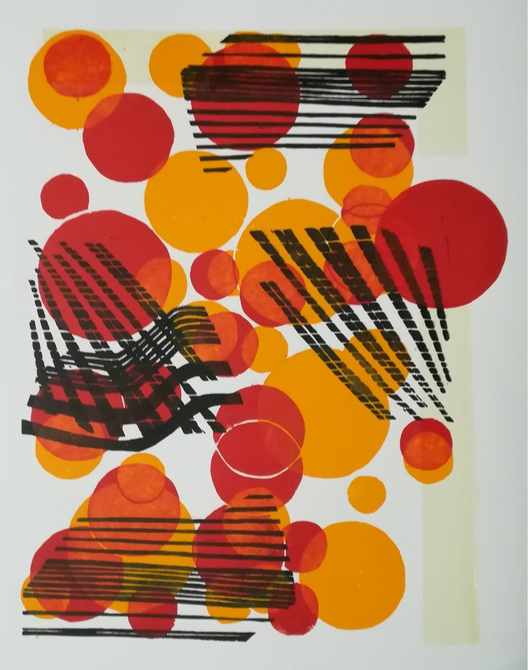 Repetitiver Farb-Holzschnitt von Marlis G. Schill mit abstrakten Ballonformen in Gelborange, Rot und Schwarz als Sinnbild für Träume und Aufbruch.