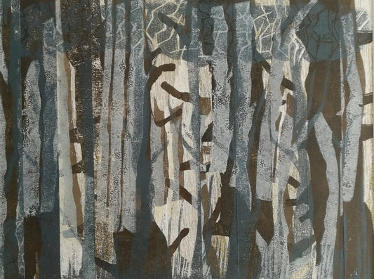 Abstrakte Farb-Holzschnitt-Collage von Marlis G. Schill in Grau- und Brauntönen, aus Streifen zusammengesetzt, mit angedeuteten hellen Lichtstreifen.