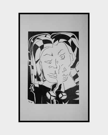 Schwarz-weiß Zeichnung 'Siamese Sisters' von Melanie Zürn. Im Stil des intuitiven Kubismus zeigt das Bild zwei ineinander verschmelzende Gesichter, gezeichnet mit kräftigen schwarzen Edding-Linien. Die Figuren sind von einem markanten, geometrischen Schachbrettmuster im Kopfbereich umgeben.