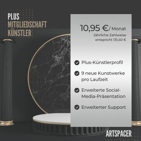 Das Bild bewirbt die Künstler Plus-Mitgliedschaft bei ARTSPACER.  Es sind die Vorteile der Mitgliedschaft im Detail aufgelistet: Anzahl der neuen Kunstwerke pro Jahr, erhöhte Sichtbarkeit in sozialen Medien und Unterstützung der Künstlerpersönlichkeit. 