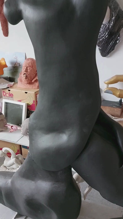 Amos Plaut, Künstler aus Düsseldorf in seinem Atelier.