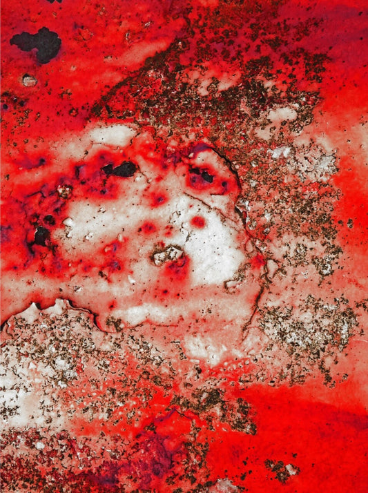 Fotografie "Ein Mädchengesicht" von Ralf Sempf. Ein geheimnisvolles Motiv wurde in ein Mädchengesicht verwandelt. Gedruckt auf Leinwand mit Keilrahmen, Format 80 x 60 cm. 