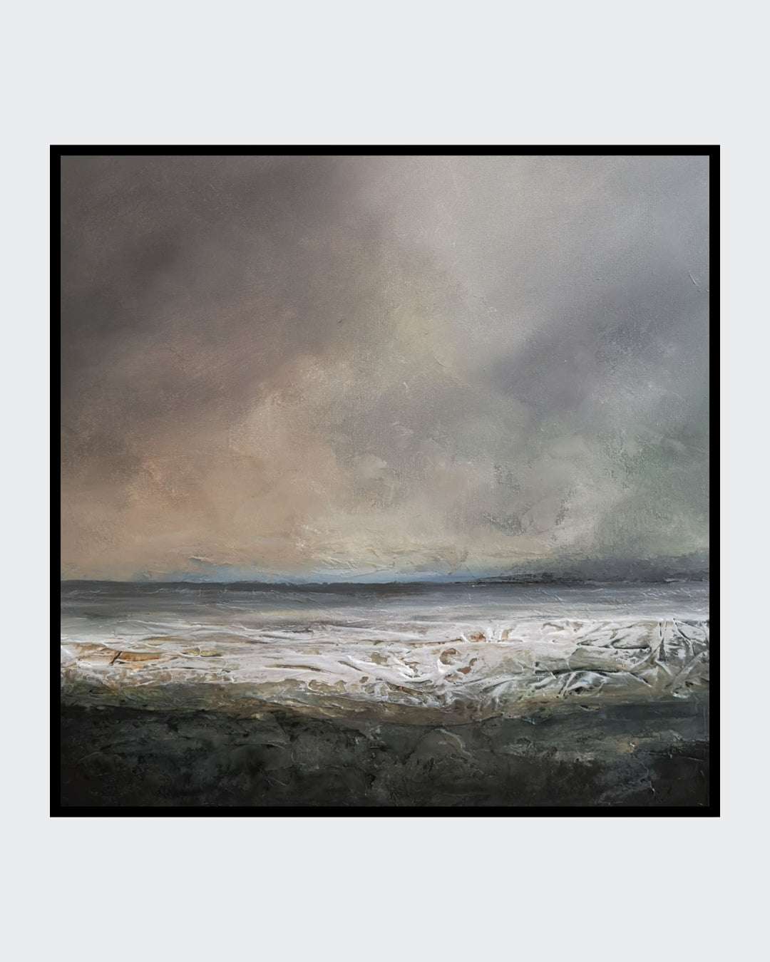 Abstraktes Mixed Media Gemälde "Kwade Hoek 2" von Sabine Hoch-Himmighofen, expressive Meereslandschaft mit Struktur und dunklen Tönen, 60x60 cm.