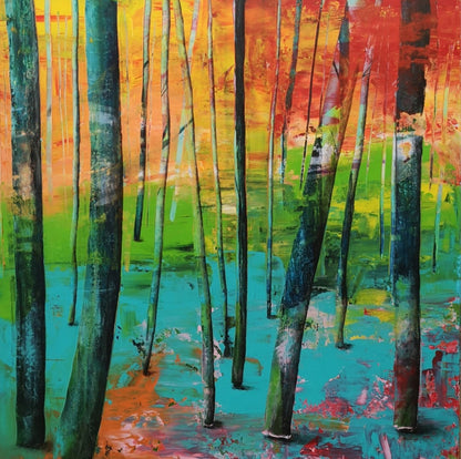 Quadratisches Acrylbild Let‘s have a walk. Baumstämme vor einem leuchtenden Hintergrund aus Türkis, Orange und Gelb. Abstrakte, optimistische Waldkomposition.