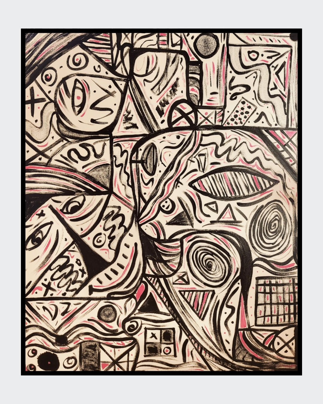 Abstraktes Acrylgemälde von Sandra Conrad im Hochformat mit schwarzen grafischen Linien, stilisierten Gesichtern, Symbolen und zarten roséfarbenen Akzenten auf hellem Hintergrund, Acryl auf Leinwand, 100 x 80 cm, ungerahmt.