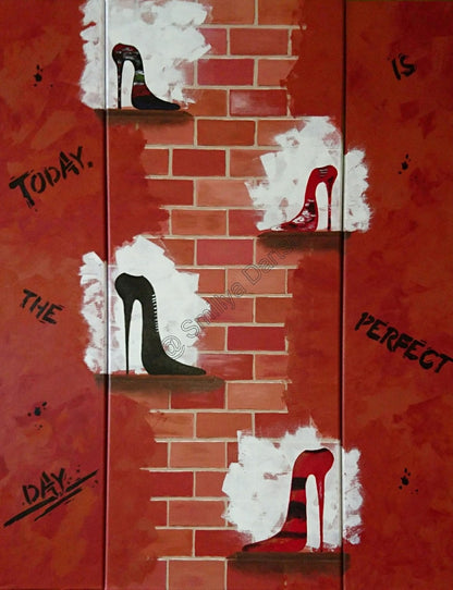Triptychon „Appell an die Frauenwelt“ von Smillya Dartsch – rote Backsteinoptik mit High Heels und Schriftzug „Today is the perfect day“.