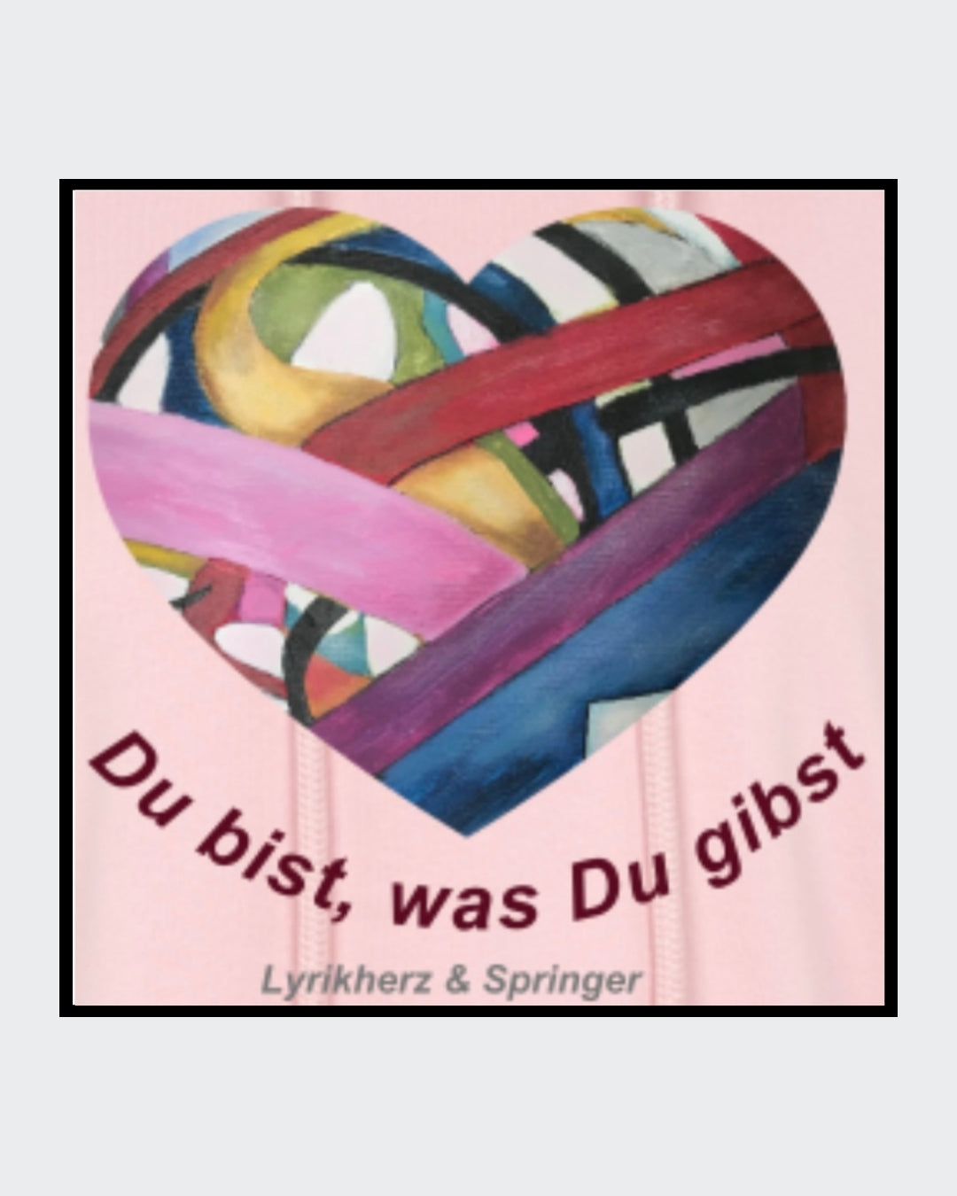 Ein kurz geschnittener, rosafarbener Hoodie mit überschnittenen Schultern. Extralange Bündchen mit Daumenloch und eine bedruckte Kunstgrafik auf der Vorderseite. Mode von Soulfashion.