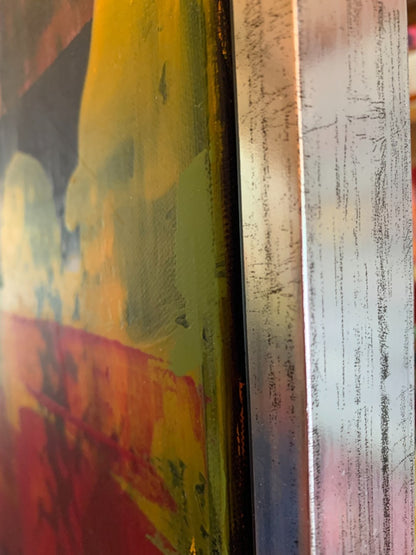 Abstraktes Acrylgemälde „Abstract World 5“ mit intensiven Rot-, Gelb-, Grün- und Dunkelblautönen, strukturreich geschichtet im silbernen Schattenfugenrahmen.