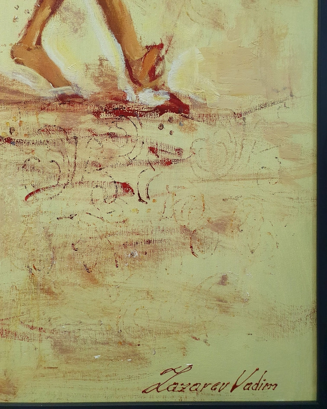 Das Gemälde Die Frauen von Vadim Lazarev zeigt eine Gruppe von Frauen mit großen Körben auf dem Kopf, in fließenden Gewändern und warmen Sandtönen. Ihre Gesichtszüge sind bewusst abstrahiert, sodass der Fokus auf der Bewegung und dem Ausdruck der Figuren liegt. Die Textur des Farbauftrags und sanfte, impressionistische Lichtreflexe verleihen dem Werk eine lebendige Tiefe. Eine Hommage an Weiblichkeit, Gemeinschaft und Tradition.